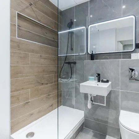 Versigny Heart Of 18th Cosy Apartment Paris
