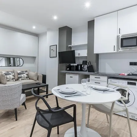 Versigny Heart Of 18th Cosy Apartment